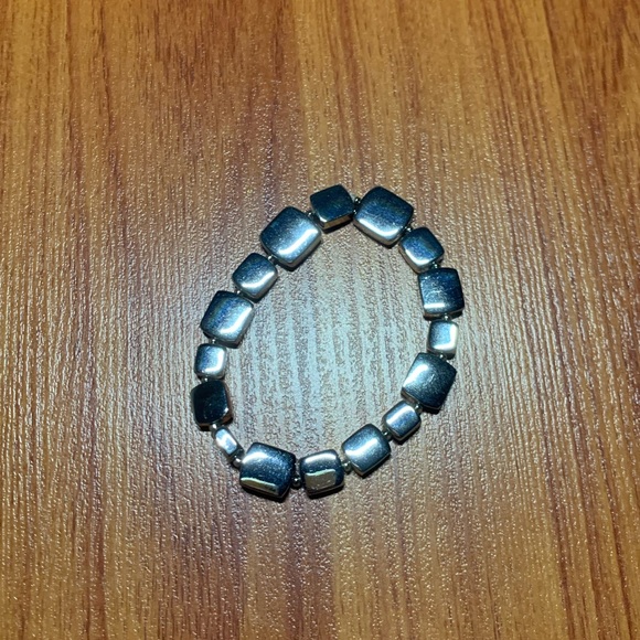 WHBM stackable Silver bracelet - Picture 2 of 2